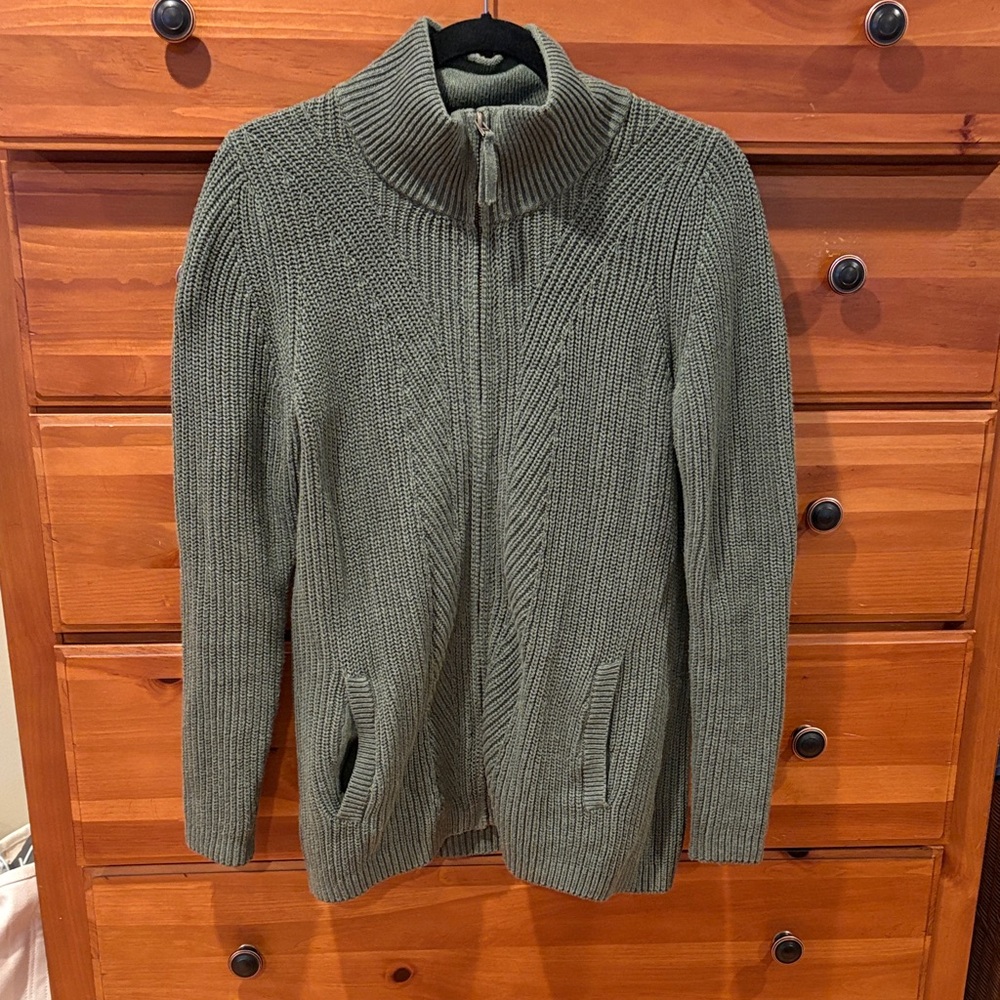 L.L. Bean Men's Sage Green Zip-Up Sweater